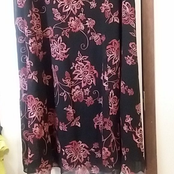 Studio I - Picture 2 of 4